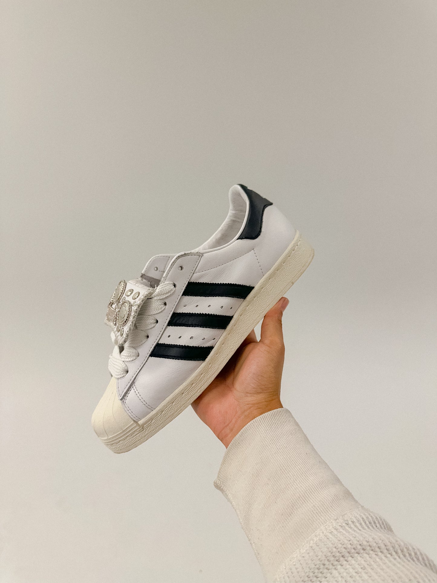 'CATTLEMAN 82" Adidas Superstar 82