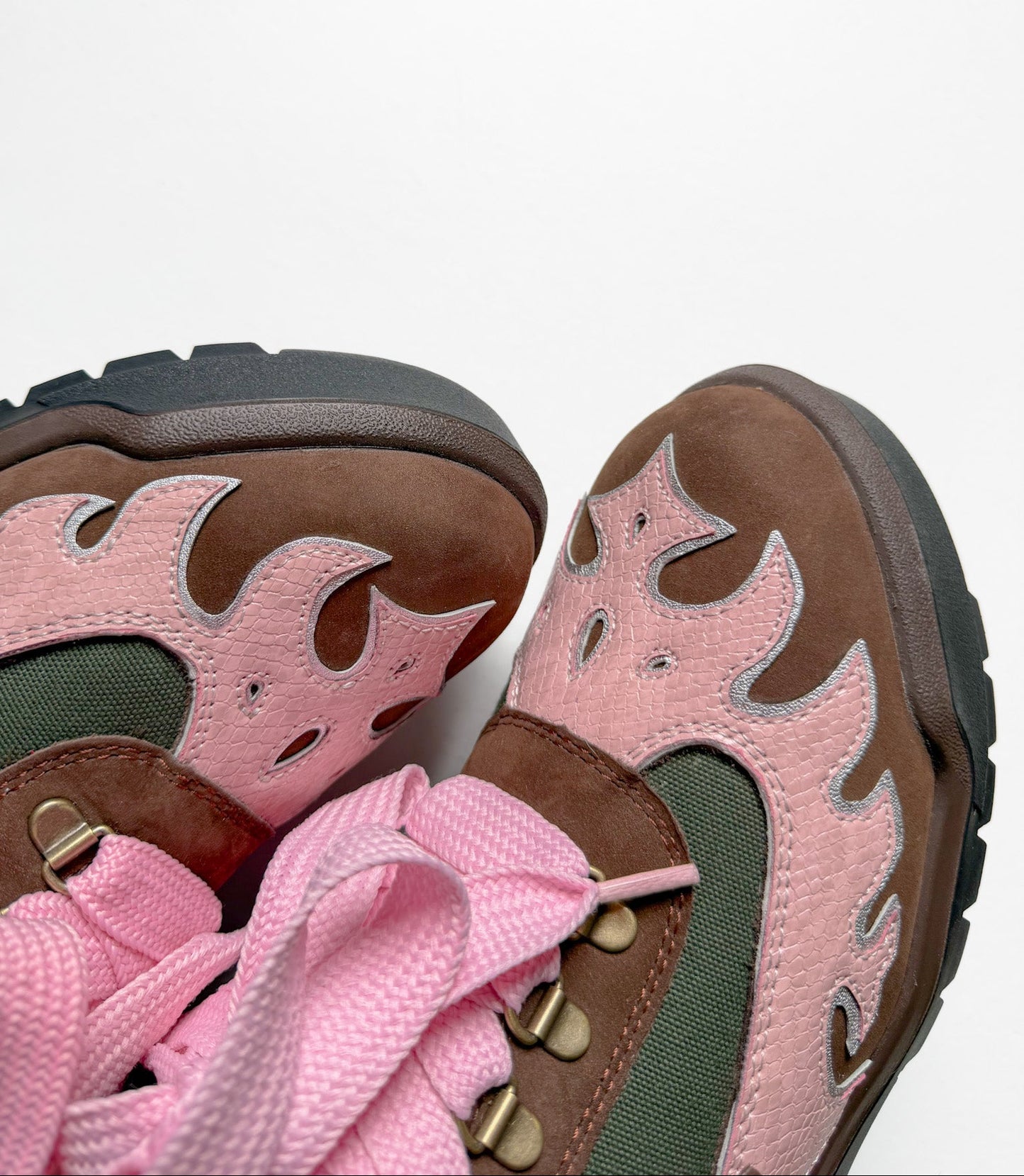 “FreeBird” Pink Edition Field Boot
